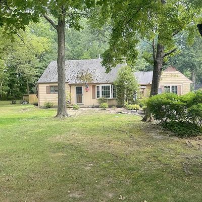 290 Oxford Valley Rd, Yardley, PA 19067