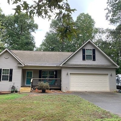 291 Woodcrest Dr, Clarkesville, GA 30523