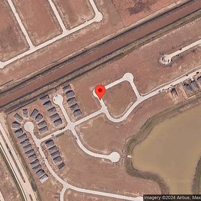 2911 Golden Isle Dr, La Marque, TX 77568