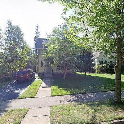 2912 E 1 St St, Duluth, MN 55812