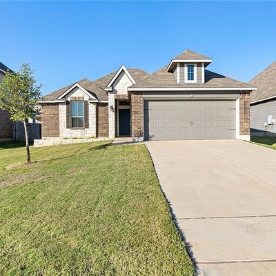 2913 Samson Dr, Lorena, TX 76655