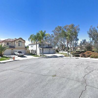 29145 Greenbrier Pl, Highland, CA 92346