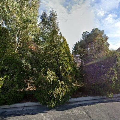 2915 La Mesa Dr, Henderson, NV 89014