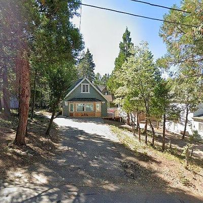 292 Hemlock Dr, Lake Arrowhead, CA 92352