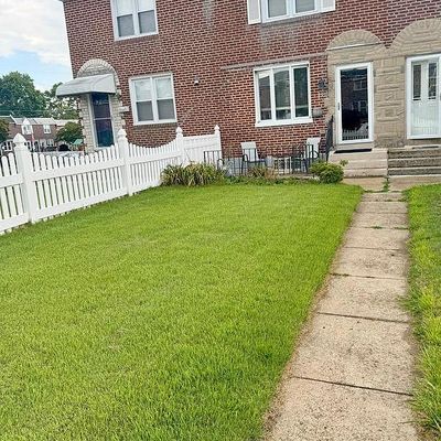 293 N Oak Avenue, Clifton Heights, PA 19018