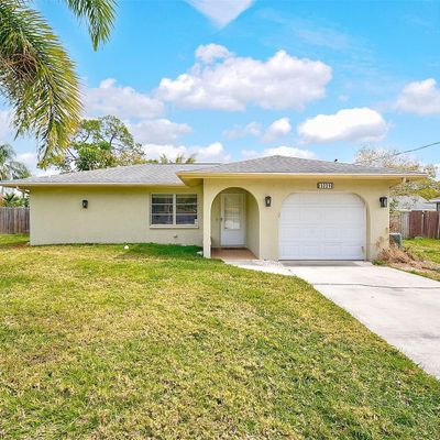 3221 Arch Way, Sarasota, FL 34232