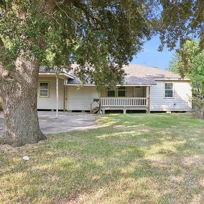 3226 Hickory Ave, Groves, TX 77619