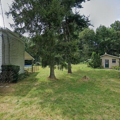 323 Schweitz Rd, Mertztown, PA 19539