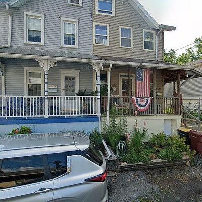 3237 Water St, Whitehall, PA 18052