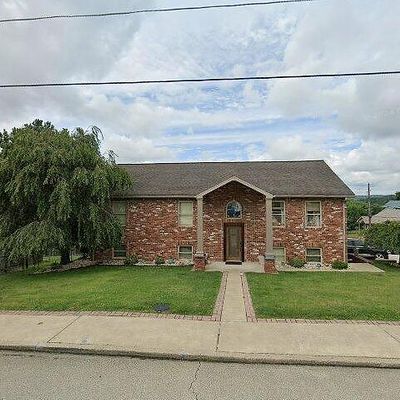 324 Ogden St, Connellsville, PA 15425