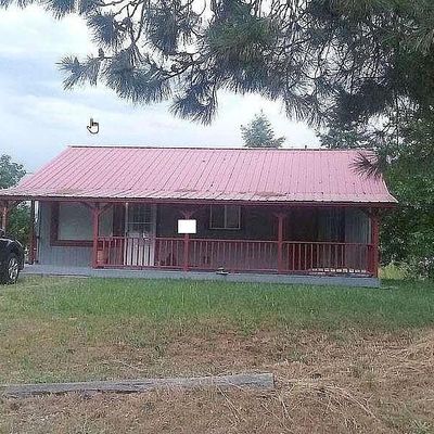 32476 N 8 Th Ave, Spirit Lake, ID 83869