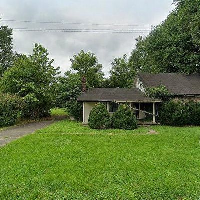 327 9 Th Ave, Clay City, KY 40312