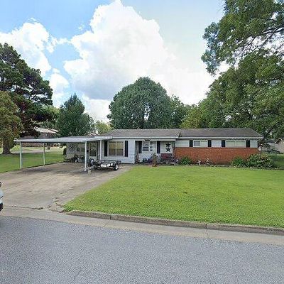 327 Martin Dr W, Wynne, AR 72396