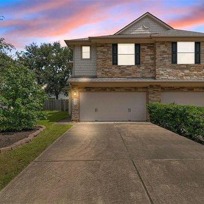 328 Brandy Ridge Ln, Dickinson, TX 77539