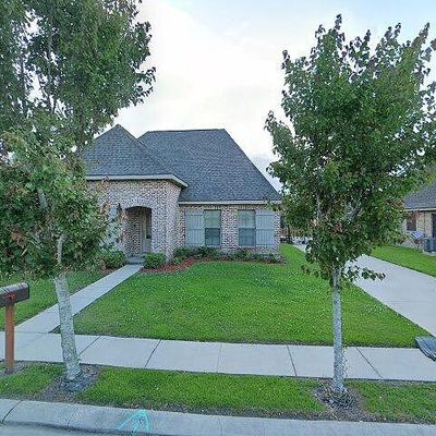 328 Shelby Claire Dr, Houma, LA 70360