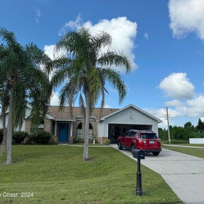 330 Godfrey Rd Se, Palm Bay, FL 32909