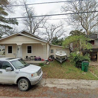 331 Saint Charles St, Norco, LA 70079