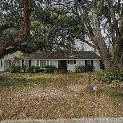 3318 Halsey St, Alexandria, LA 71301