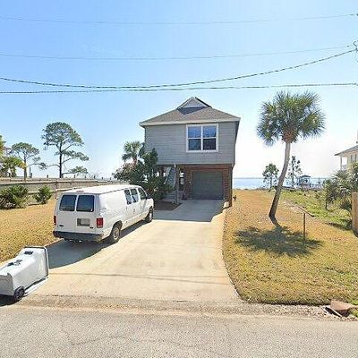 3329 Edgewater Dr, Gulf Breeze, FL 32563