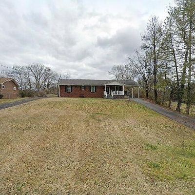 3329 Misty Dr, Kingsport, TN 37660