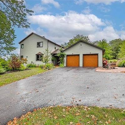 3351 Hope Dr, Emmaus, PA 18049