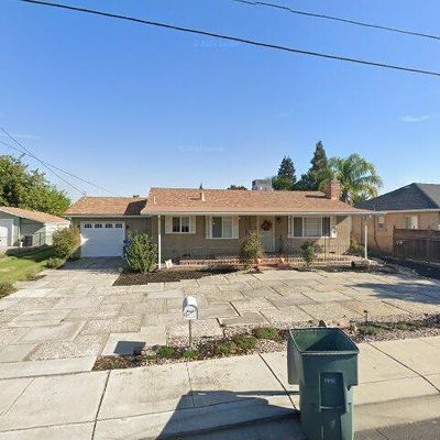 336 Watson Ave, Manteca, CA 95337