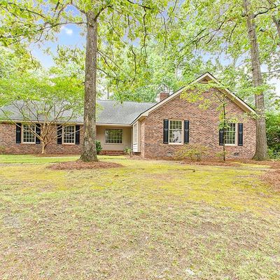 3367 Quarry Dr, Fayetteville, NC 28303