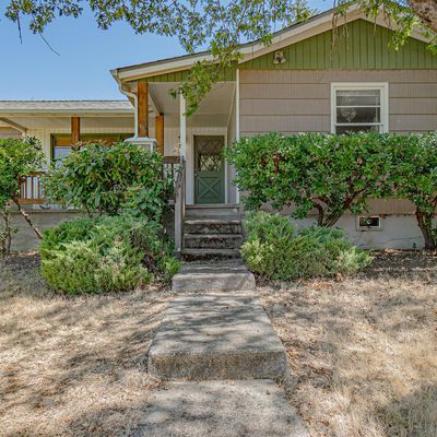 340 Hillhouse Ave, Medford, OR 97504