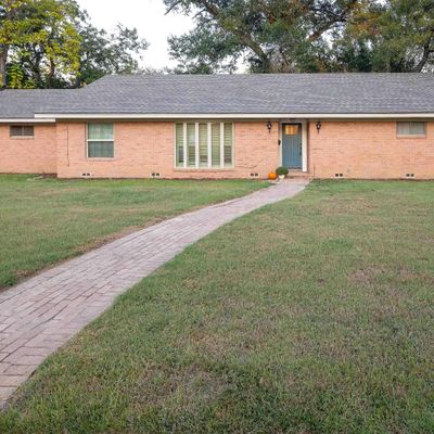 3404 Silverwood Dr, Tyler, TX 75701