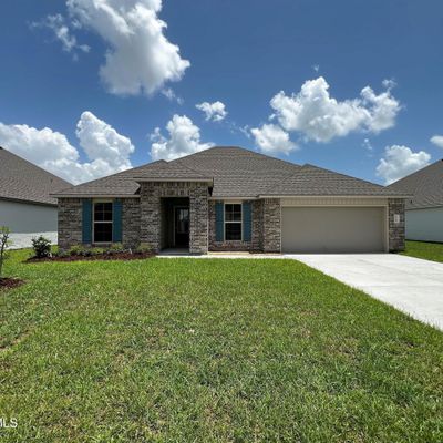 3409 Magnolia Cove Court, Maurice, LA 70555