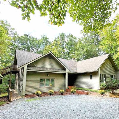 342 Foothills Dr, Nellysford, VA 22958