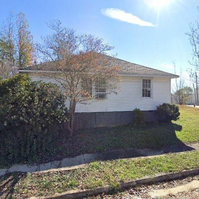 343 Cook St, Elberton, GA 30635