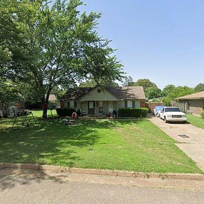 3430 Carroll Dr, Horn Lake, MS 38637