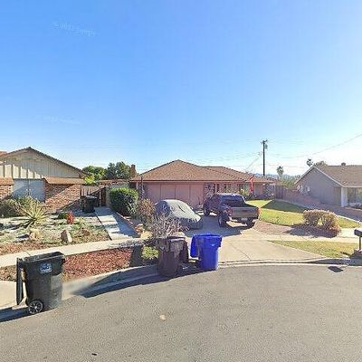 3435 Clifton Ave, Highland, CA 92346