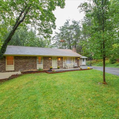 3439 Meadowlark Rd, Roanoke, VA 24018