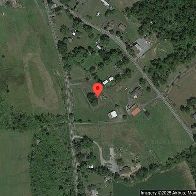 345 Holtzman Rd, Reinholds, PA 17569