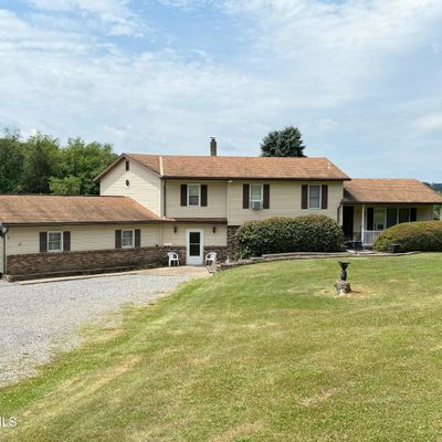 310 Ridge Dr, Danville, PA 17821