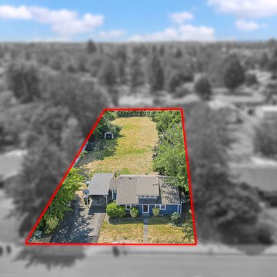 3100 E Crestview Dr, Newberg, OR 97132