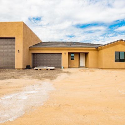 31006 W 213th Lane, Wittmann, AZ 85361