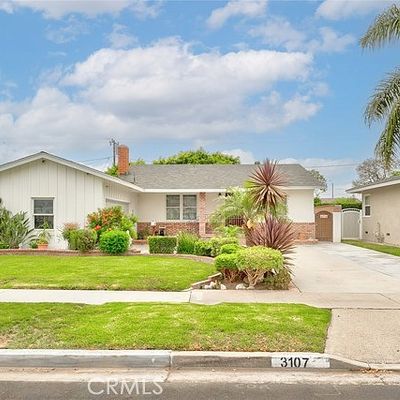 3107 W Graciosa Ln, Anaheim, CA 92804