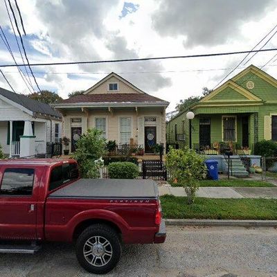 311 Diana St, New Orleans, LA 70114