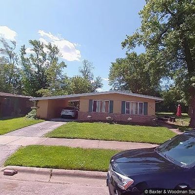 311 Seneca St, Park Forest, IL 60466