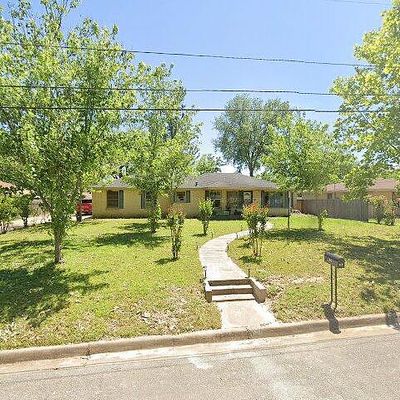 312 Mcnee Dr, Henderson, TX 75654