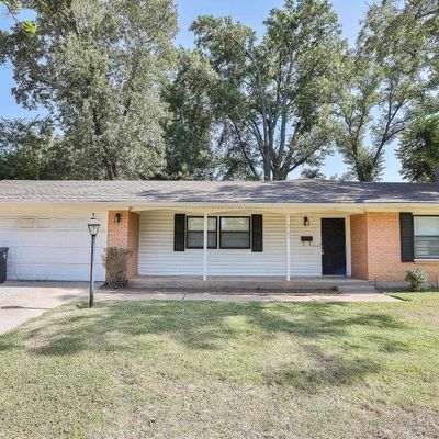 312 Ridgecrest Dr, Tyler, TX 75701