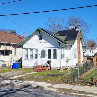 312 W Bayview Ave, Pleasantville, NJ 08232