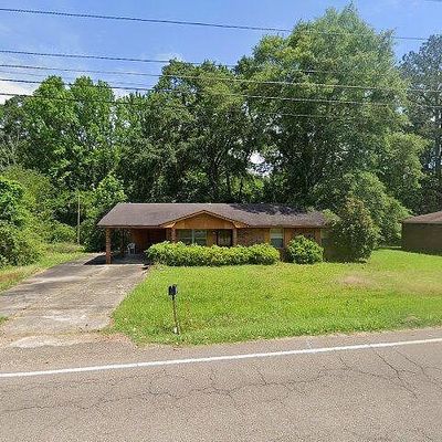 3121 E Church Hill Rd, West Point, MS 39773