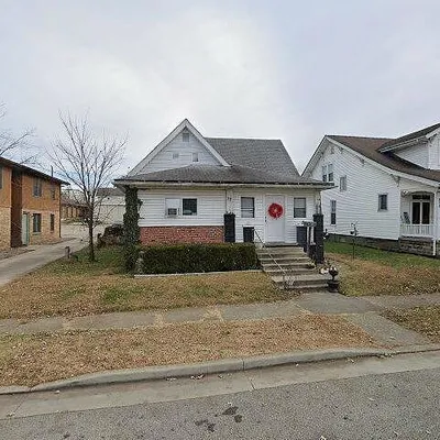 314 N Poplar St, Seymour, IN 47274