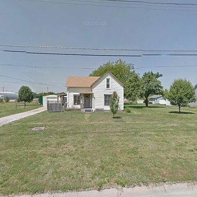 314 N 8 Th St, Geneva, NE 68361