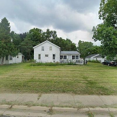 314 Railroad St, Hudson, MI 49247