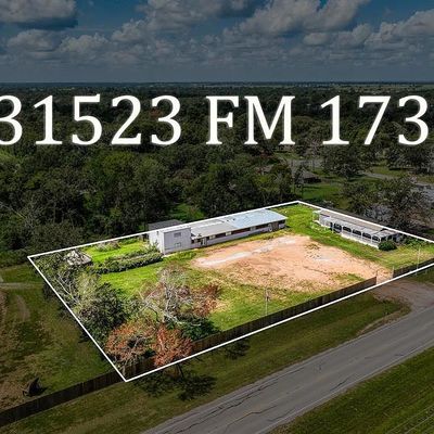 31523 Fm 1736 Rd, Hempstead, TX 77445